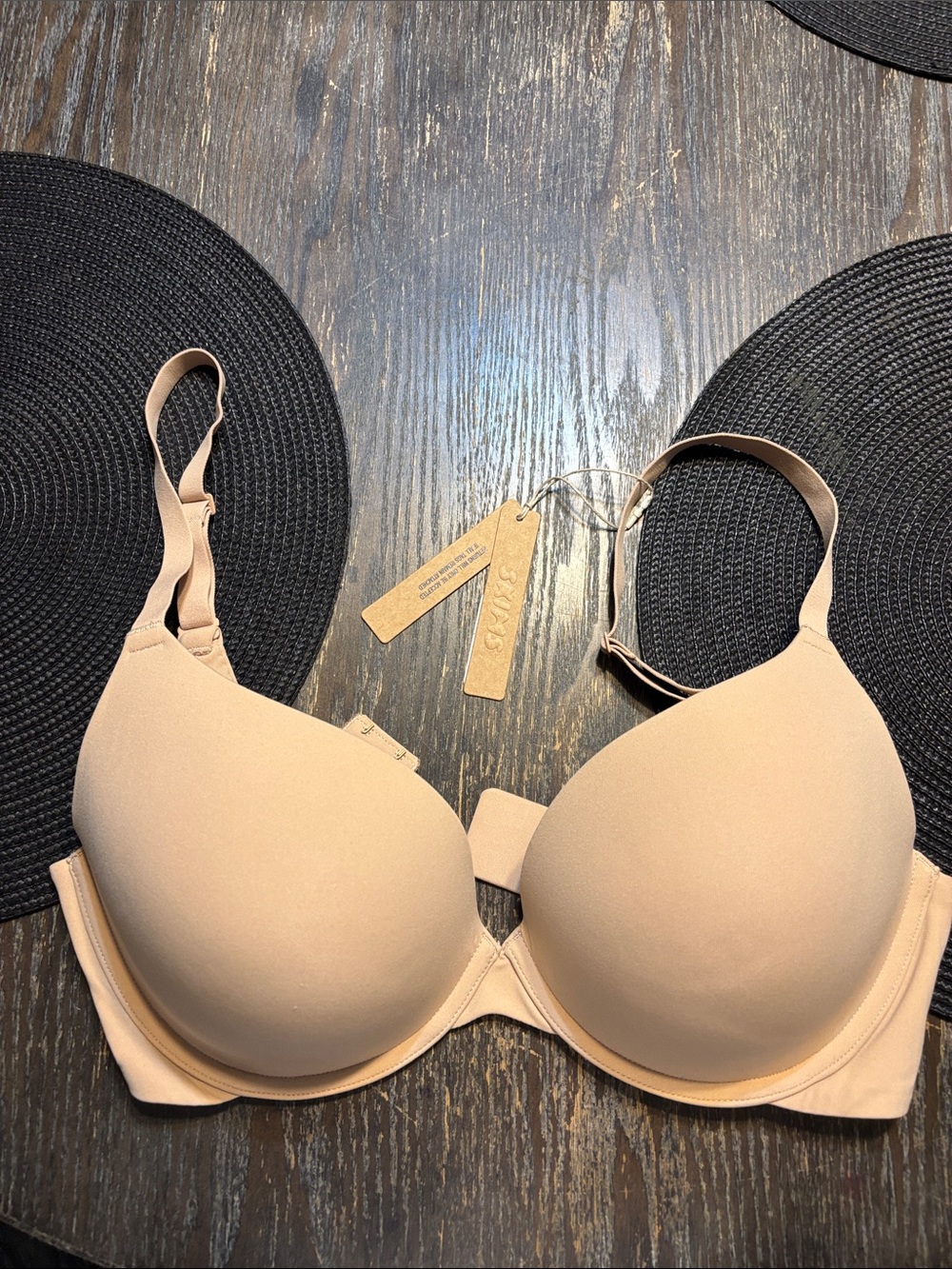 SKIMS Fits everybody push up Demi bra size 36DD clay Bra NWT
